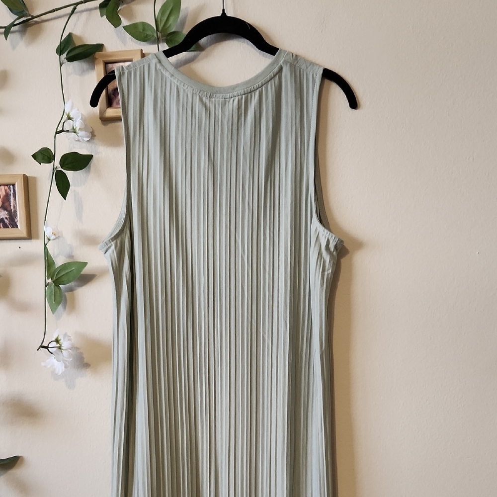 a new day - Sage Green Sleeveless Maxi Dress - M - Picture 4 of 4